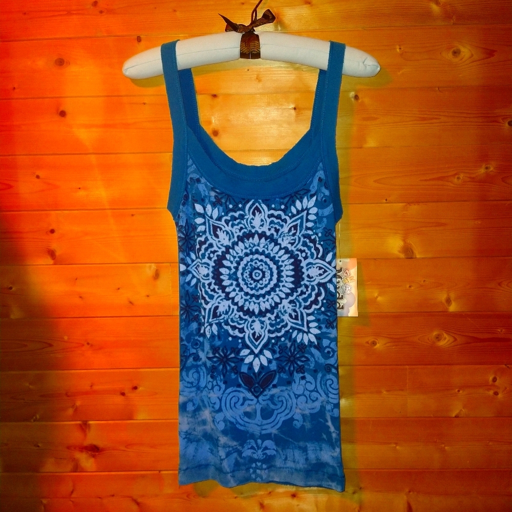 Women's tank
